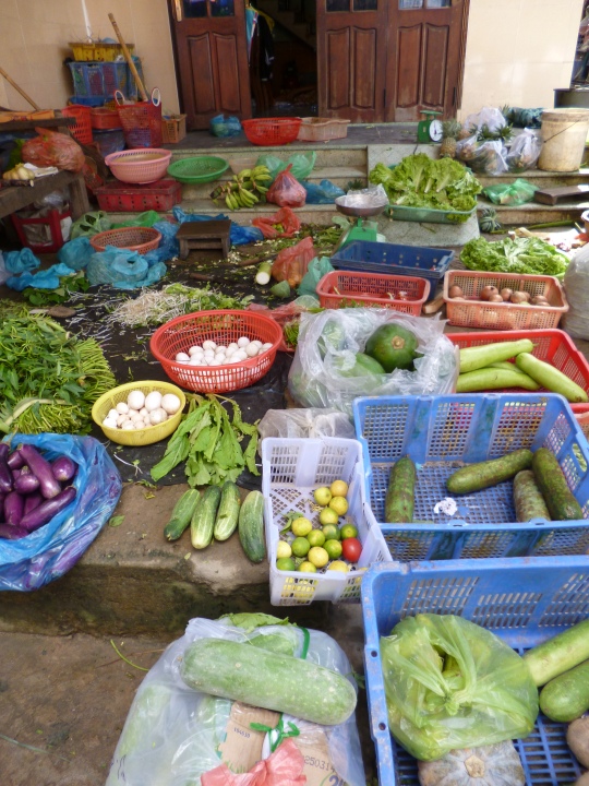 As with any market I loved all the bright colours and variety of fresh fruit and vegetables